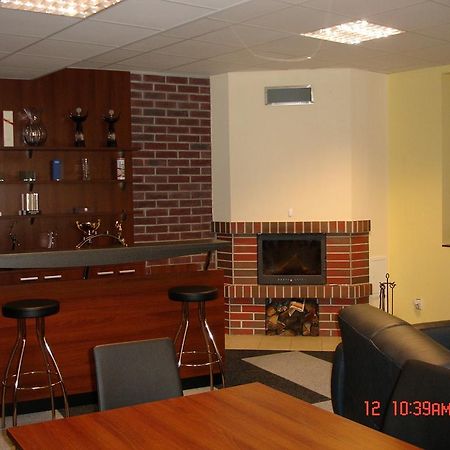 Sporthotel Vestec Вестец Экстерьер фото